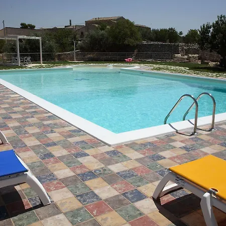 Casato Licitra 4*