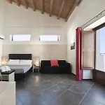 Casato Licitra 4*