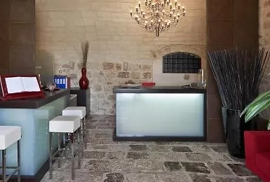 Casato Licitra Hotell 4*